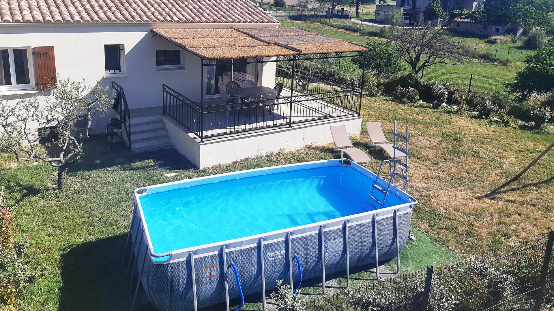 Gîte le Bouquet : exterieur